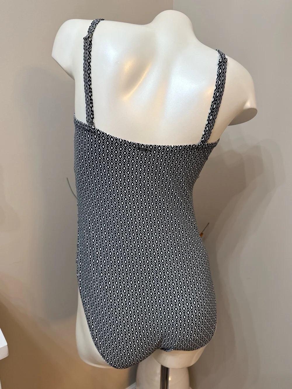 Dkny One Piece Bandeau Maillot Swimsuit L Black White Removable Straps Ruching - Picture 3 of 16